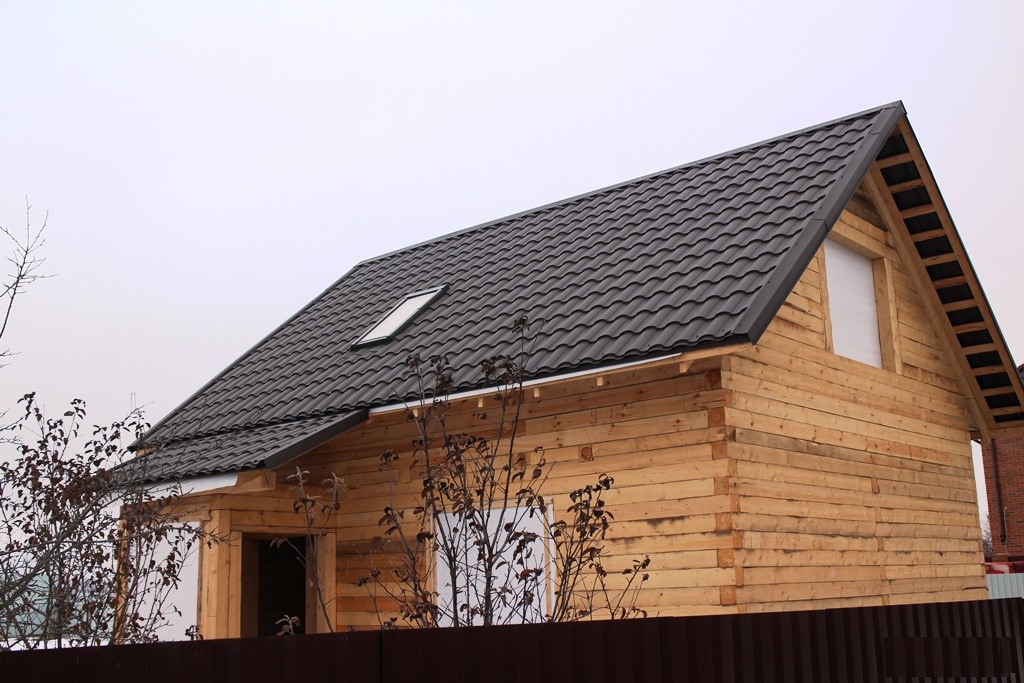 Grand Line Металлочерепица Кредо Rooftop Бархат 0,5 мм Ral 7016 — изображение 6