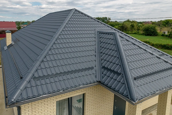 МеталлПрофиль Металлочерепица Ламонтерра-X Norman 0,5 мм Ral 8004 — изображение 4